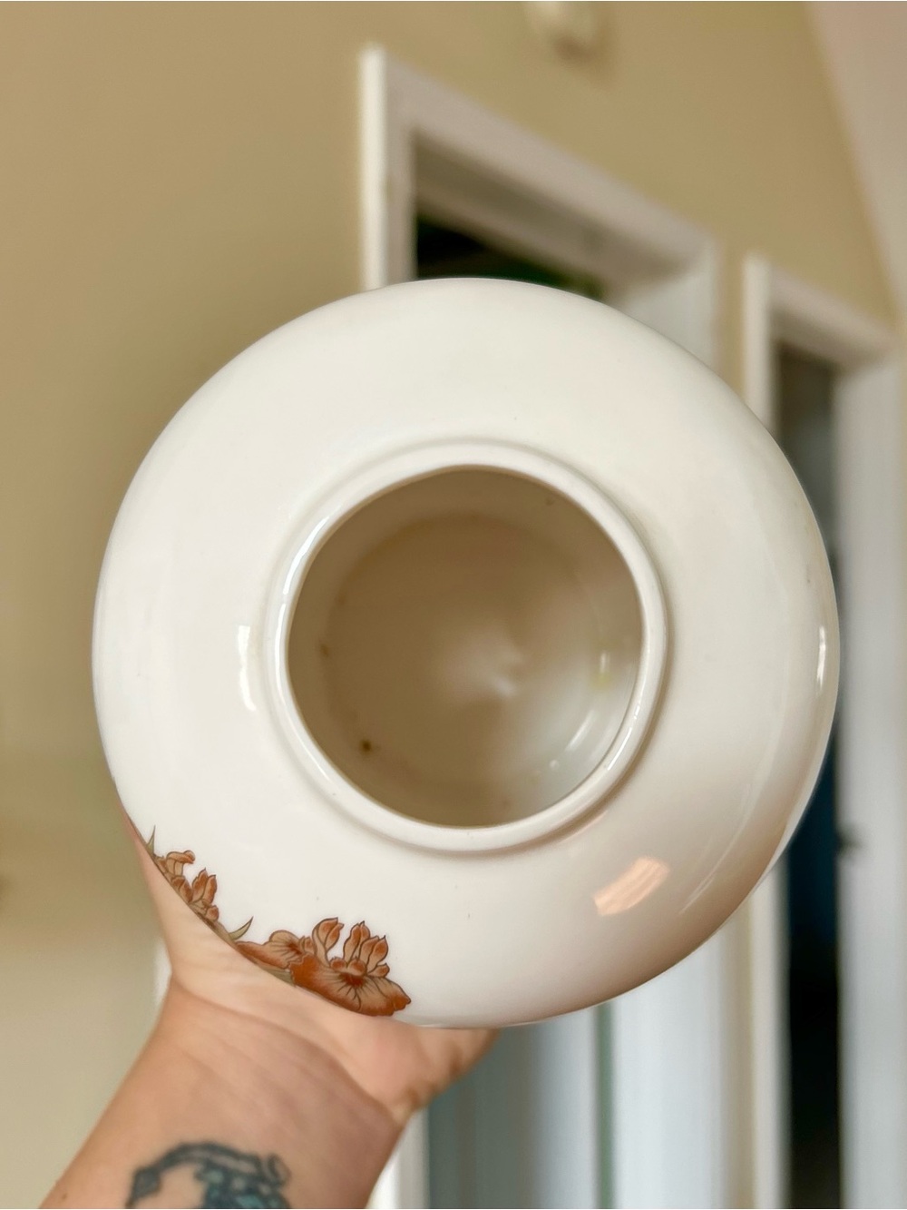 White Ceramic Vase with Brown and Beige Florals and Bird Design - Picture 4 of 8